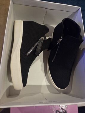 Steve Madden Black Knit Ankle Booties with White Sole